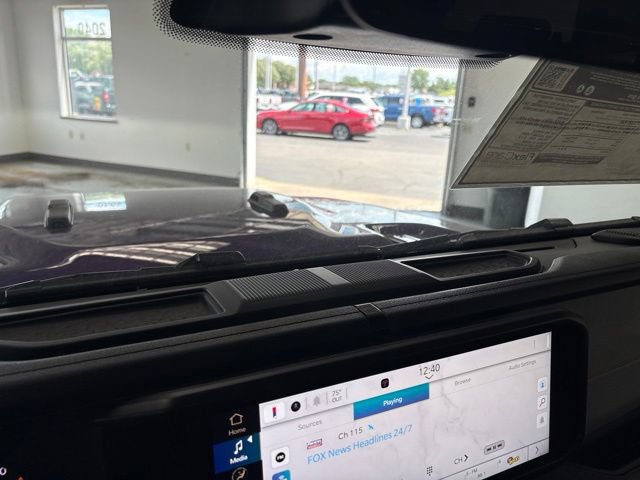 New 2026 Jeep Gladiator Sport AWD/4WD image 40