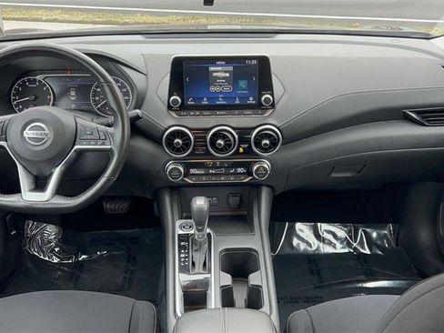 Used 2023 Nissan Sentra SV image 30