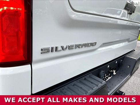 Used 2021 Chevrolet Silverado 1500 LT Trail Boss w/ Convenience Package II AWD/4WD image 22