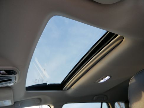 Used 2025 Subaru Outback Onyx Edition w/ Tech Package 3 image 33