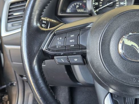 Used 2017 MAZDA MAZDA3 Touring image 26