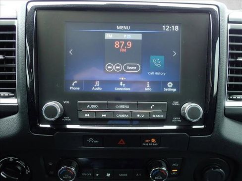 Used 2023 Nissan Frontier SV w/ SV Convenience Package AWD/4WD image 17