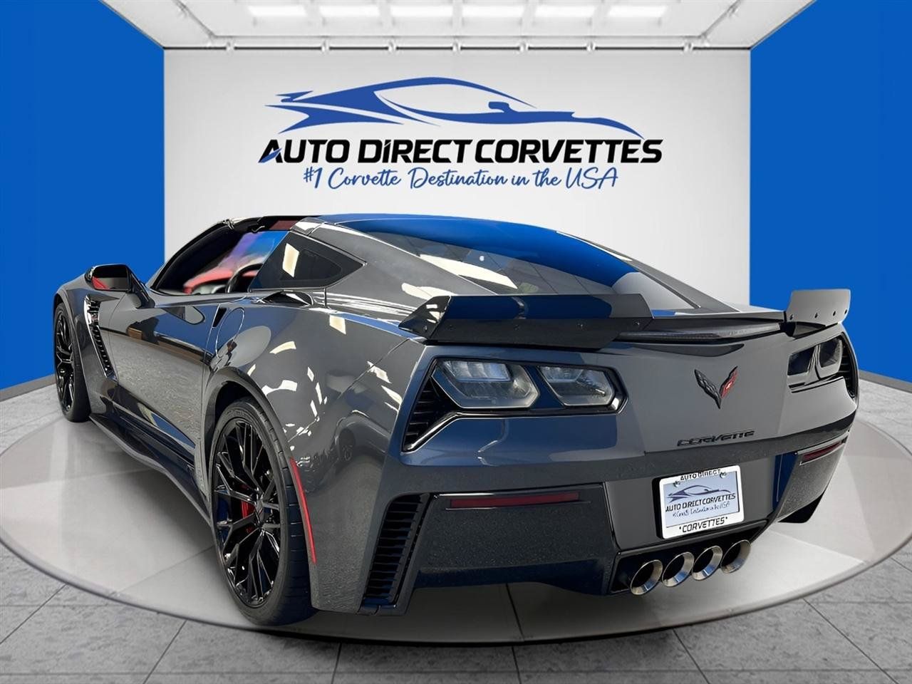 Used 2017 Chevrolet Corvette Z06 w/ Z07 Performance Package RWD image 8