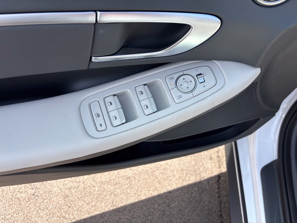 New 2026 Hyundai Sonata Blue FWD image 12