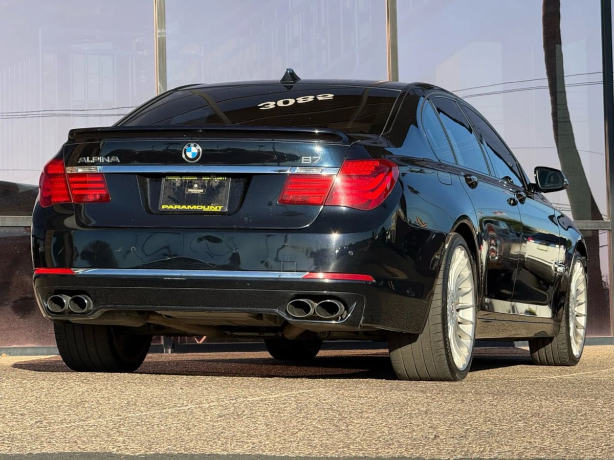 Used 2013 BMW ALPINA B7 RWD image 12