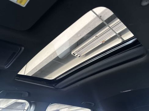 Used 2024 Honda CR-V Sport Touring image 17