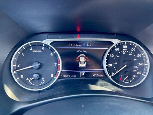 Used 2021 Nissan Sentra SV FWD image 8