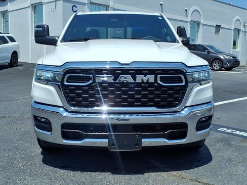 Used 2025 RAM 1500 Big Horn AWD/4WD image 3