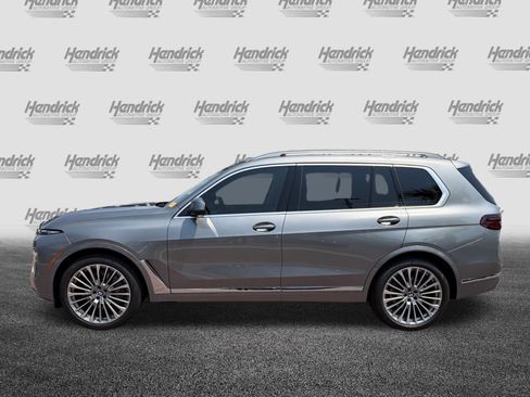 Used 2026 BMW X7 xDrive40i w/ Executive Package AWD/4WD image 7