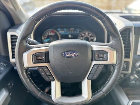 Used 2019 Ford F150 Lariat w/ Equipment Group 502A Luxury image 25