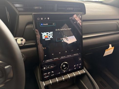 New 2026 GMC Terrain AT4 AWD/4WD image 13