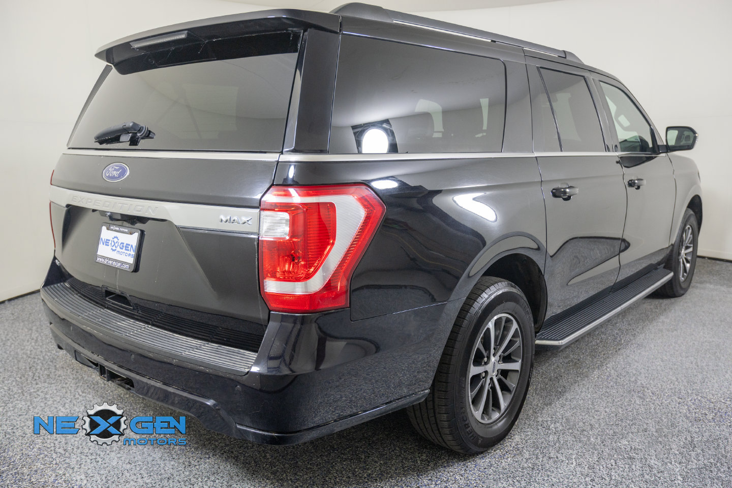 Used 2021 Ford Expedition Max XLT AWD/4WD image 39