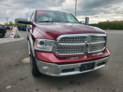 Used 2017 RAM 1500 Laramie w/ Convenience Group AWD/4WD image 22