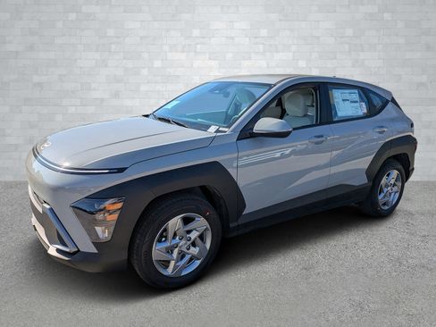 New 2026 Hyundai Kona SE image 9