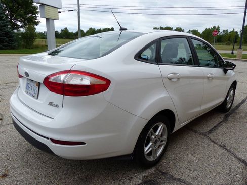 Used 2019 Ford Fiesta SE FWD image 11
