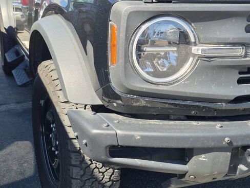 Used 2023 Ford Bronco Black Diamond AWD/4WD image 4