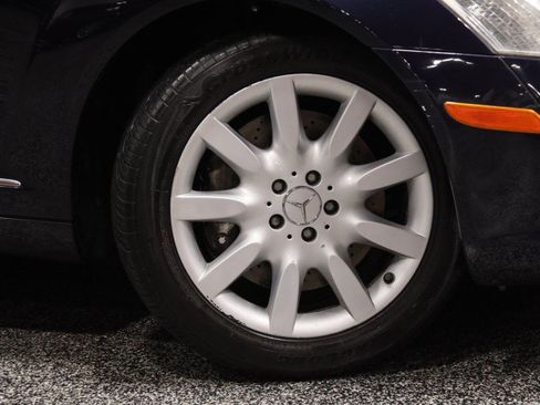 Used 2007 Mercedes-Benz S 550 4MATIC image 4