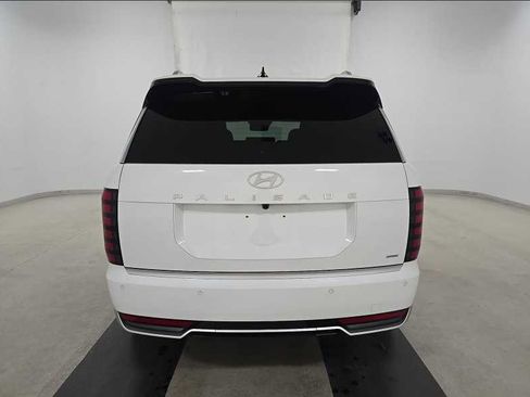 Certified 2026 Hyundai Palisade Calligraphy AWD/4WD image 13