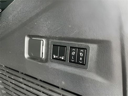 Certified 2022 GMC Yukon Denali w/ Max Trailering Package image 44