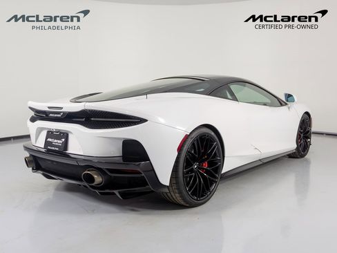 Used 2022 McLaren GT image 5