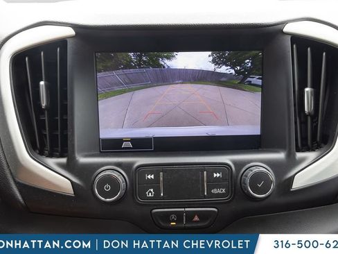 Used 2023 GMC Terrain SLT FWD image 8