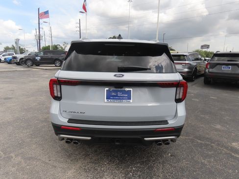 Certified 2025 Ford Explorer Platinum w/ Ultimate Package RWD image 13