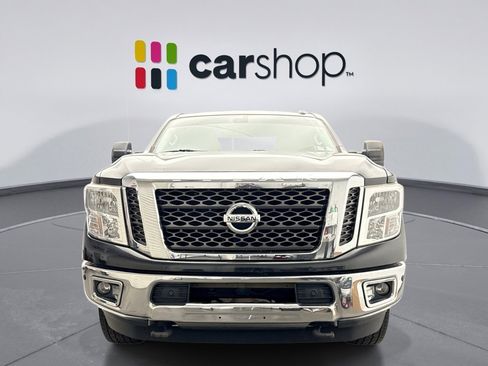Used 2017 Nissan Titan SV RWD image 8