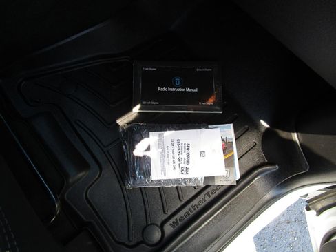 Used 2022 RAM 1500 Big Horn AWD/4WD image 32