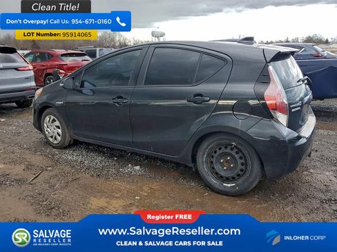 Used 2015 Toyota Prius C Two FWD image 3