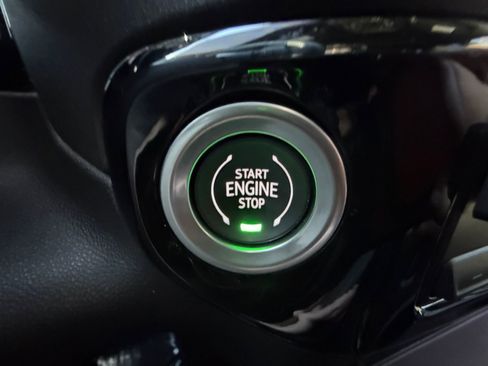 Used 2024 Chevrolet Silverado 1500 ZR2 w/ Technology Package image 24