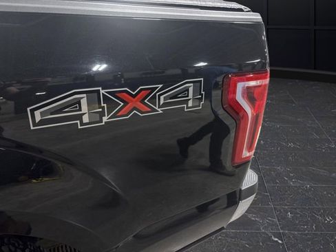 Used 2015 Ford F150 XLT image 35