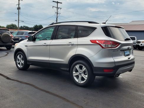 Used 2014 Ford Escape SE w/ Equipment Group 201A FWD image 3