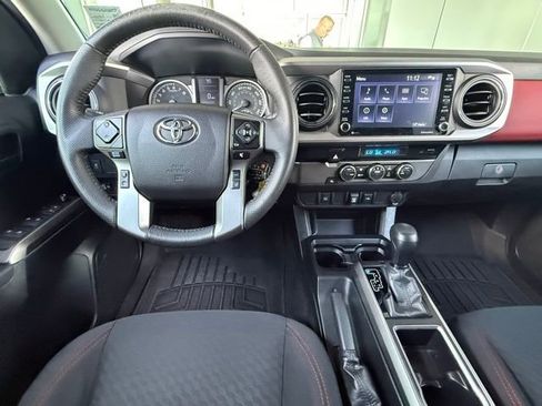 Used 2021 Toyota Tacoma SR5 RWD image 20