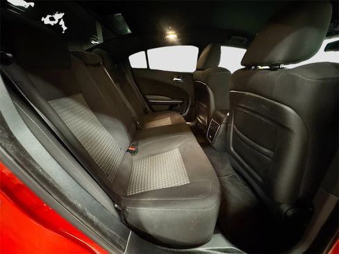 Used 2019 Dodge Charger R/T image 29