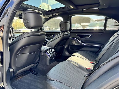 Certified 2023 Mercedes-Benz S 500 4MATIC image 16