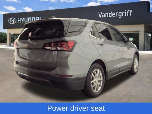 Used 2023 Chevrolet Equinox LT FWD image 7