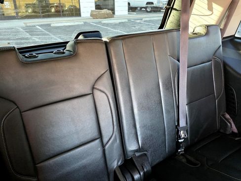 Used 2016 Chevrolet Tahoe LT image 19