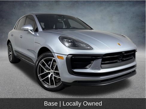 Used 2023 Porsche Macan w/ Premium Package Plus AWD/4WD image 1