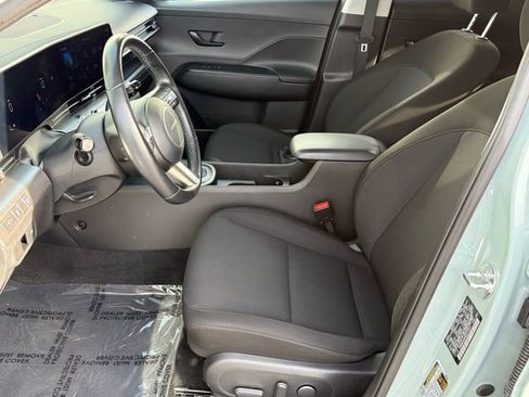 Used 2024 Hyundai Kona SEL image 16