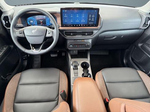 Used 2025 Ford Bronco Sport Outer Banks AWD/4WD image 16