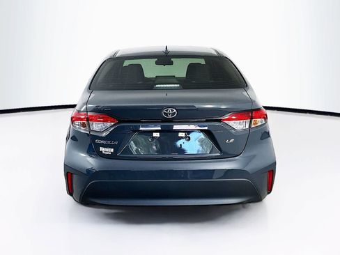 Used 2024 Toyota Corolla LE FWD image 5