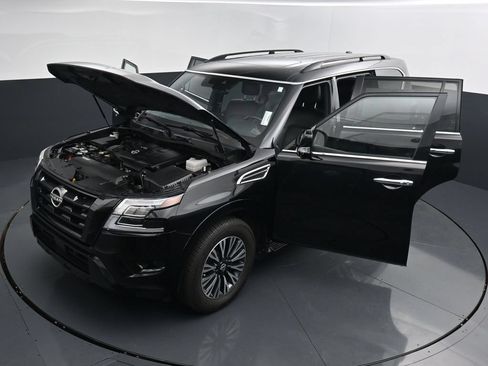 Used 2023 Nissan Armada SL w/ Midnight Edition Package AWD/4WD image 40