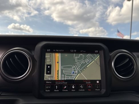 Used 2019 Jeep Wrangler Unlimited Rubicon image 24