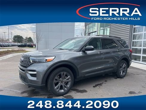 Used 2023 Ford Explorer XLT w/ Equipment Group 202A image 1