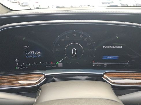 Used 2021 Cadillac Escalade ESV Premium Luxury image 22