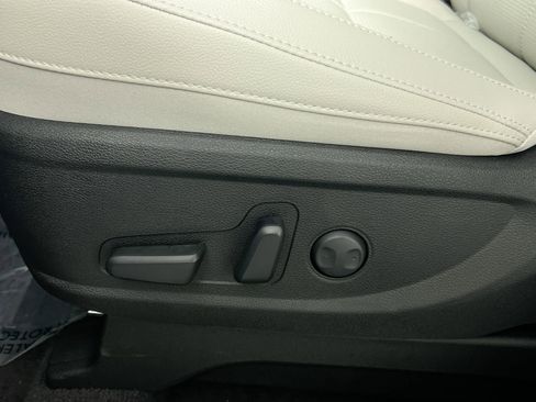 New 2025 Kia Telluride EX image 15