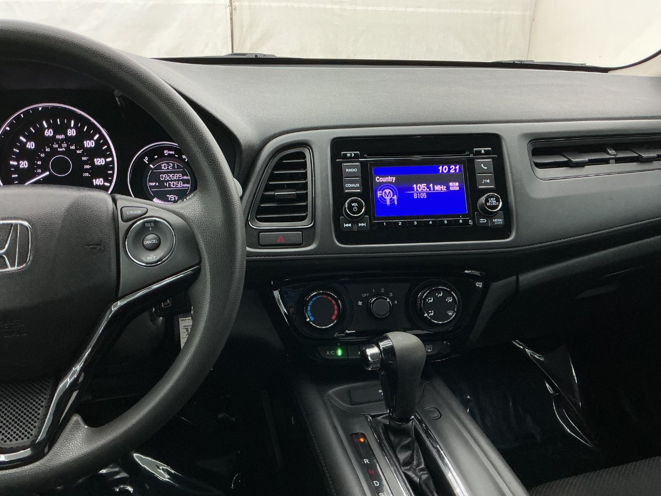 Used 2018 Honda HR-V LX image 33