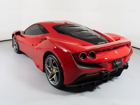 Used 2020 Ferrari F8 Tributo image 15