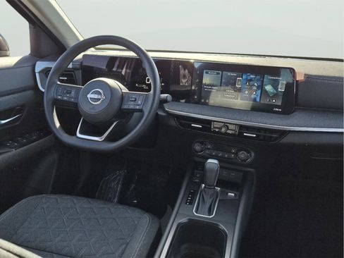 New 2026 Nissan Kicks SV w/ Cold Weather Package image 18