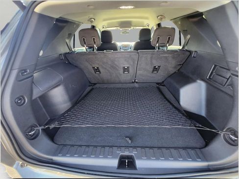 Used 2019 Chevrolet Equinox LT image 9